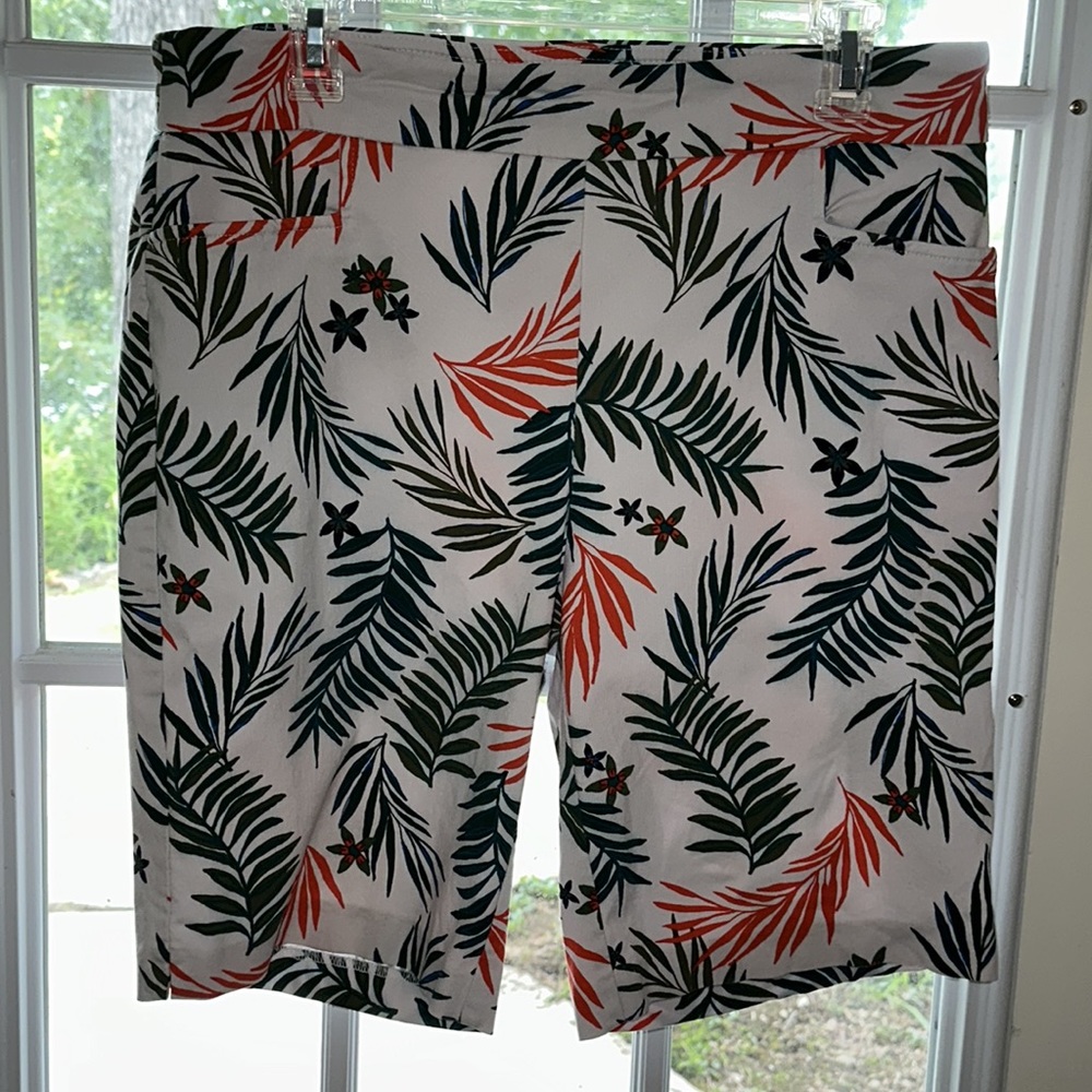 Green and orange pull on shorts